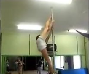 Pole-acrobat